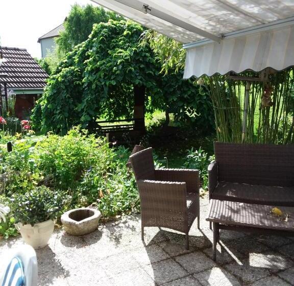 ベッドアンドブレックファースト Le Grivé