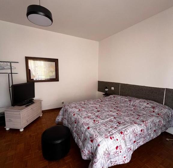 ベッドアンドブレックファースト R&b Emilia