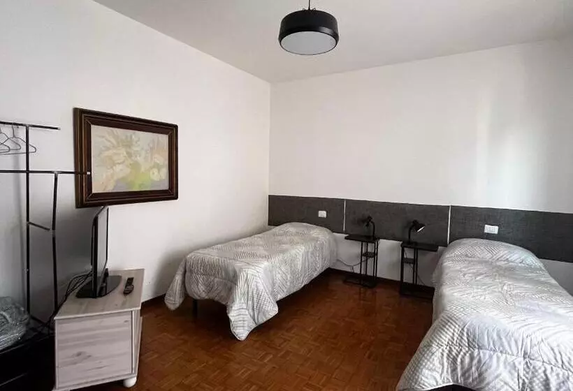 ベッドアンドブレックファースト R&b Emilia