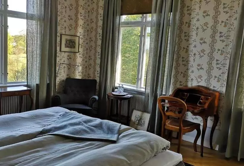 Hoby Gård B&b