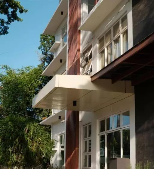 ホテル Bambu Suites