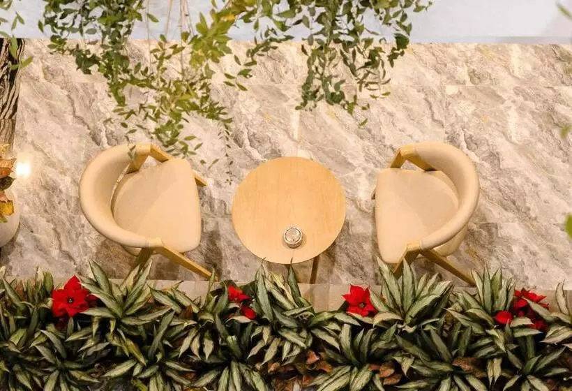 Diora Hotel Pleiku By Hos