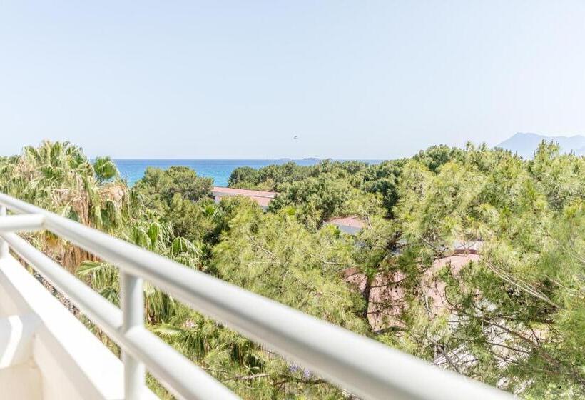 בית מלון כפרי Fun & Sun Club Saphire