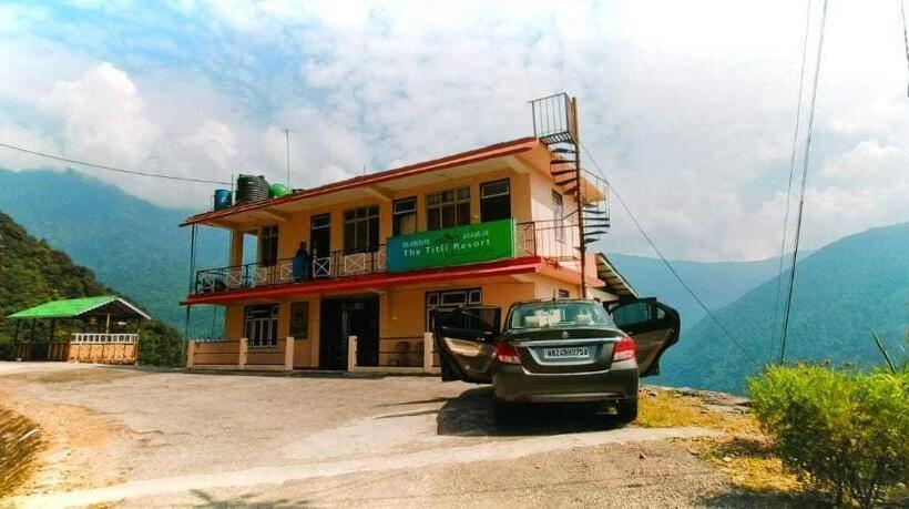 Hotel Oyo Titli Resort