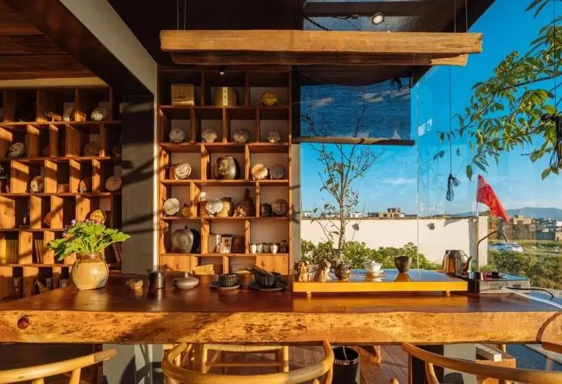 ホテル Ting Jian Empty Yard Pastoral Design Residential Dali Shop