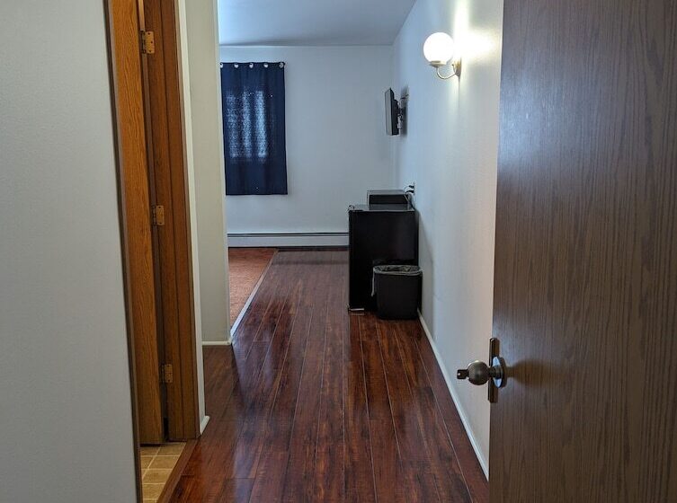 فندق على الطريق The Hibernation Station