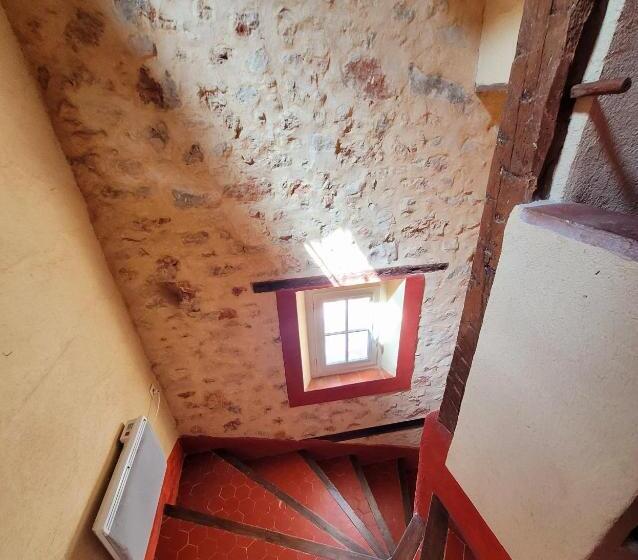 Пансион Au Puits De La Fontaine