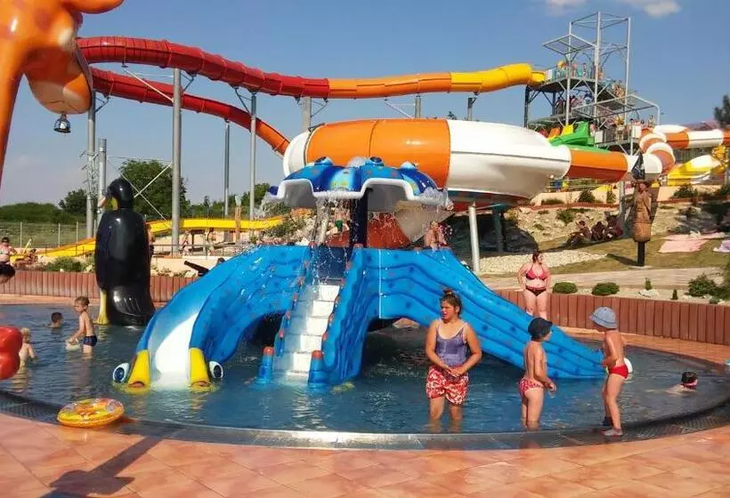 Majatalo Penzión Vilka Podhájčanka