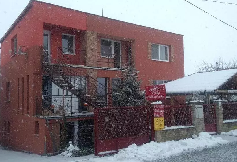 Majatalo Penzión Vilka Podhájčanka