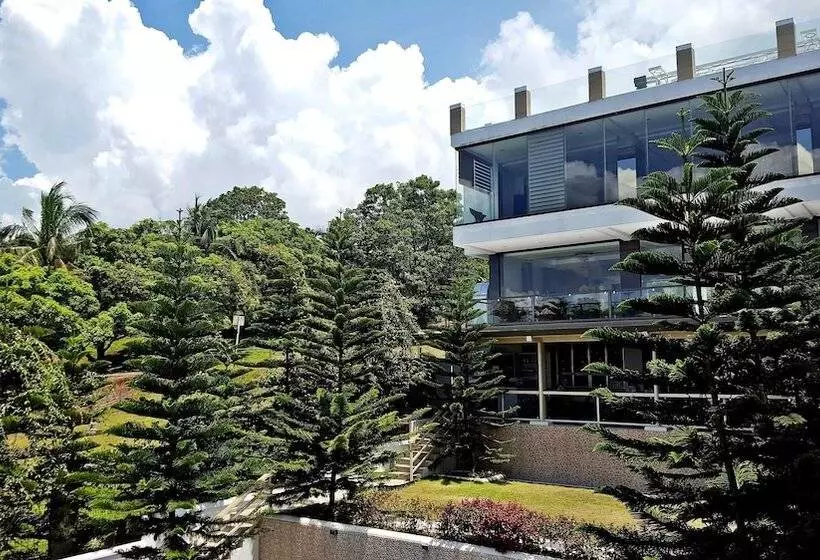 Splash Suites Hotel Tagaytay