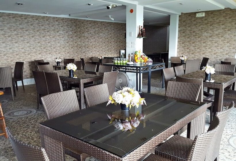 Splash Suites Hotel Tagaytay