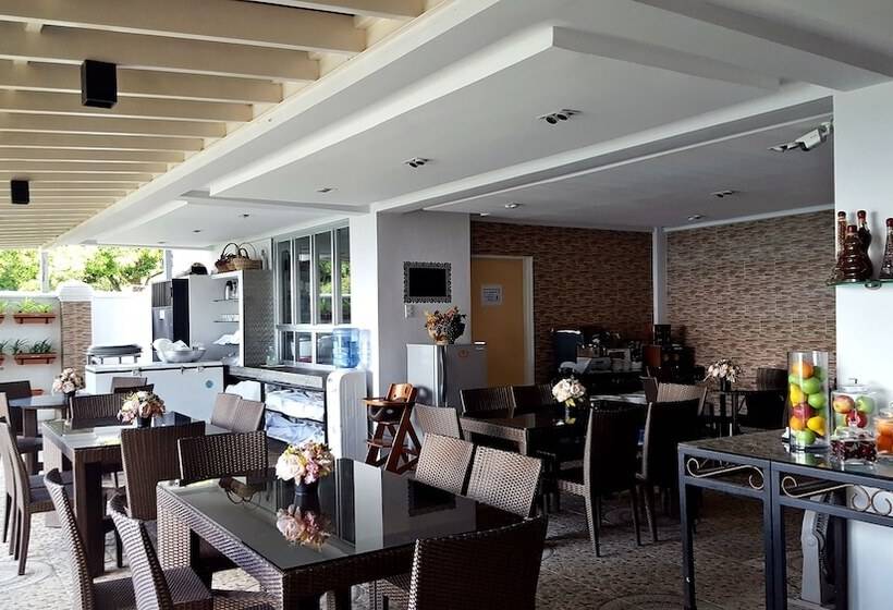 Splash Suites Hotel Tagaytay