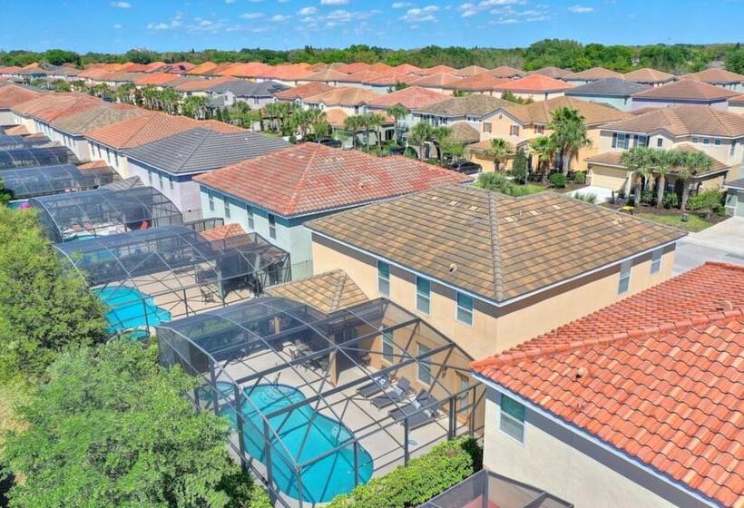 The Cinehaven At Solterra By Shine Villas 407