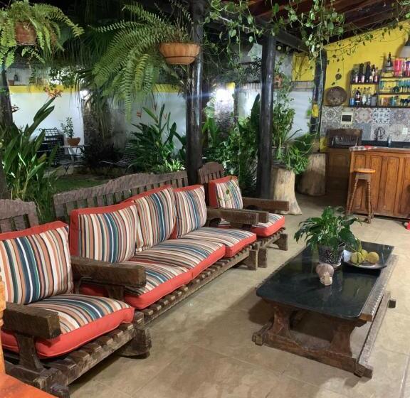 Bed And Breakfast 879