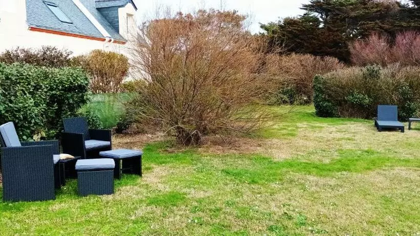 ベッドアンドブレックファースト La Maison Des Poulains