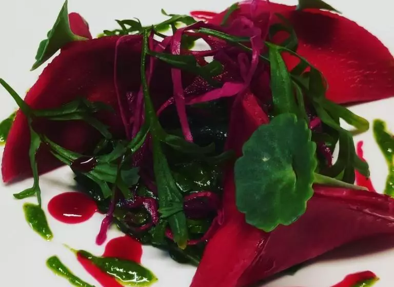 ベッドアンドブレックファースト La Maison Des Poulains