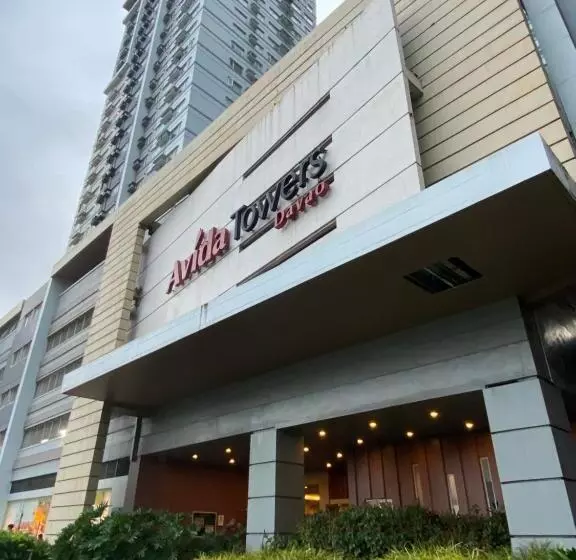ホテル Avida Towers Davao
