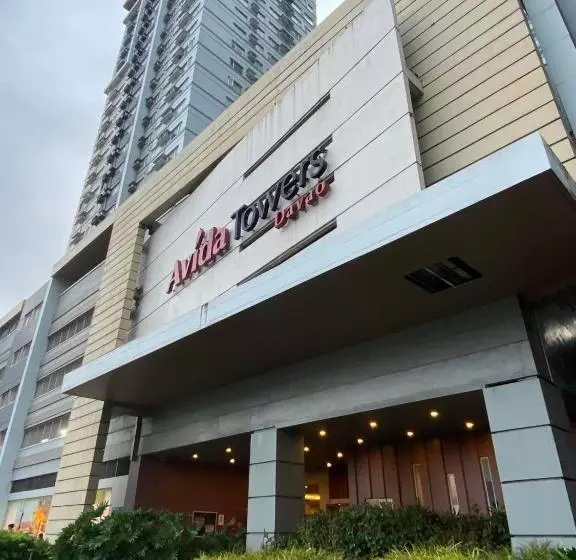 ホテル Avida Towers Davao