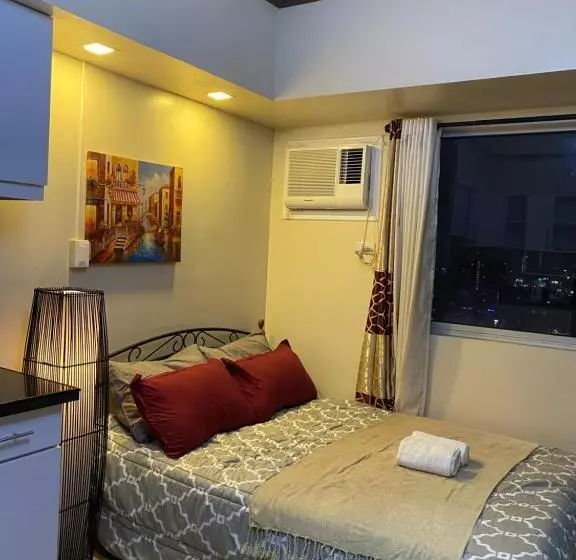 ホテル Avida Towers Davao