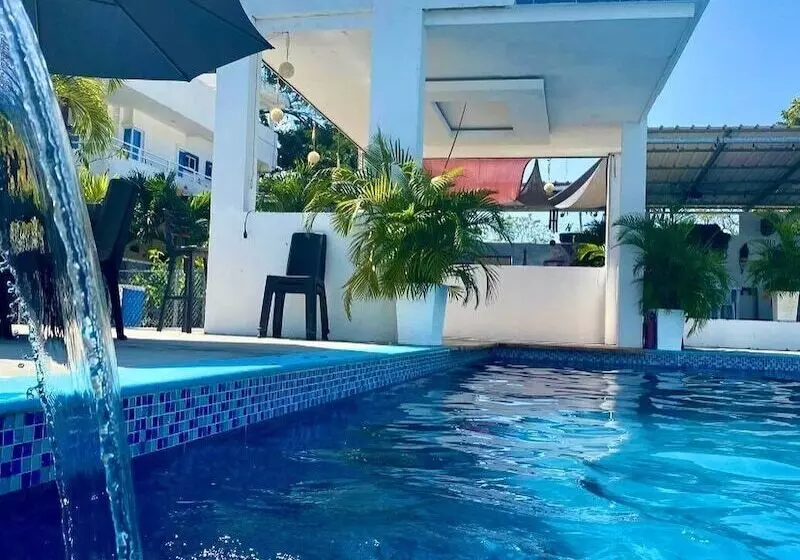 ホテル Boutique Chateau De La Mar