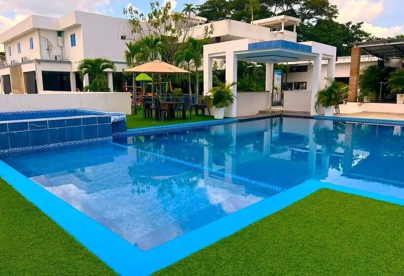 ホテル Boutique Chateau De La Mar