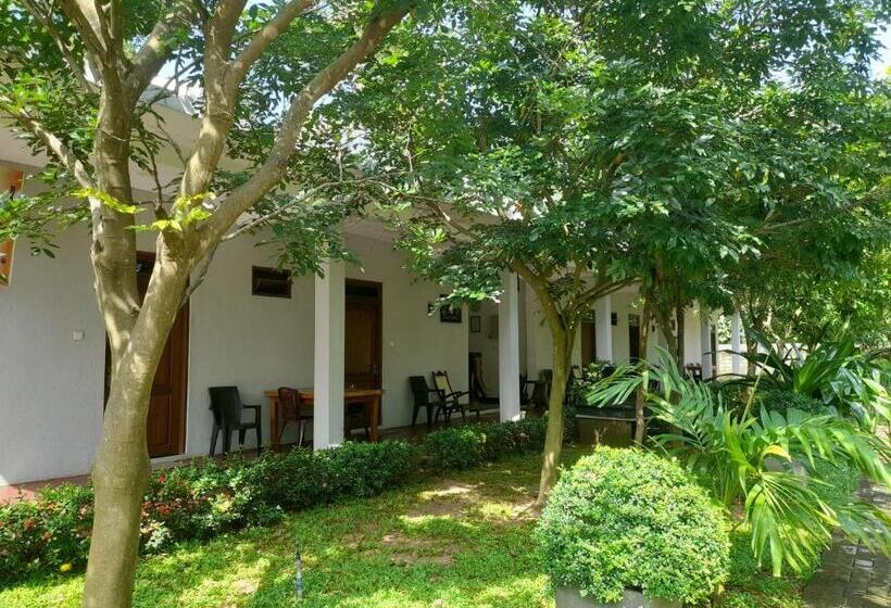 هتل Sanhida Polonnaruwa