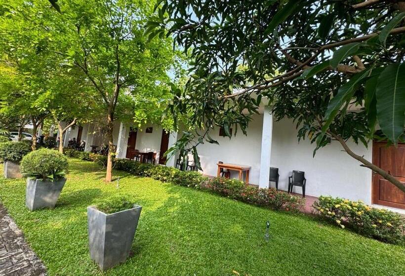 هتل Sanhida Polonnaruwa