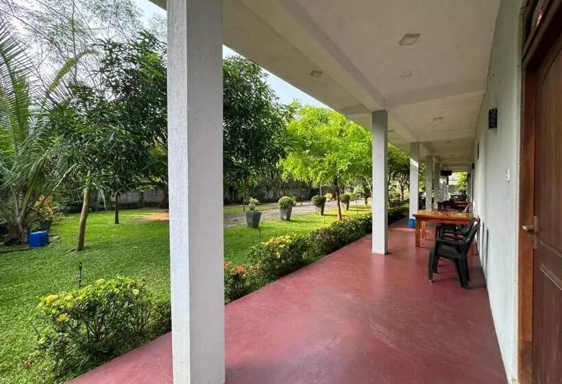ホテル Sanhida Polonnaruwa