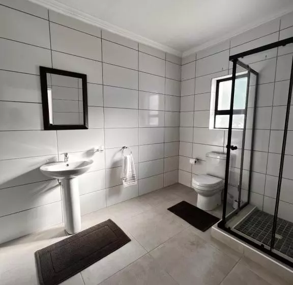 Majatalo 2nd On Strand