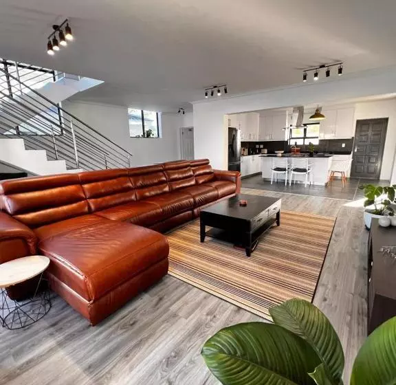 Majatalo 2nd On Strand