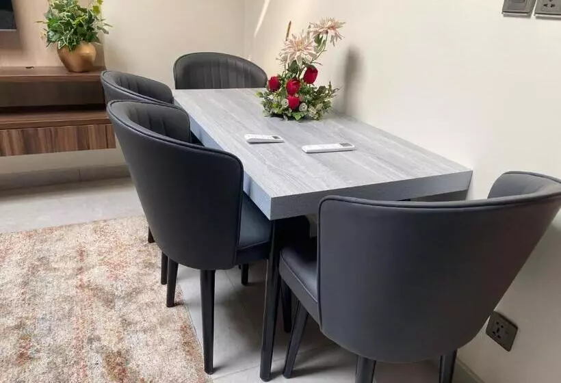 پانسیون Firefly Retreat Your Home Away From Home