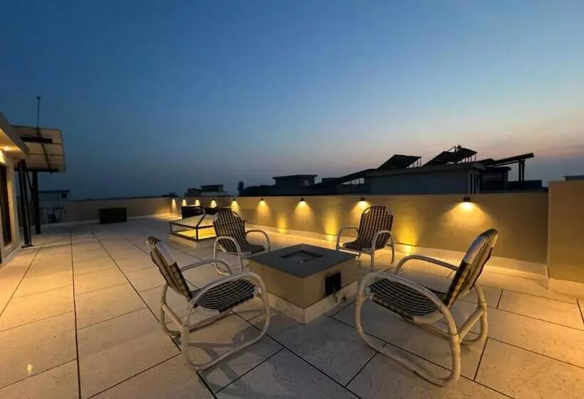 پانسیون Firefly Retreat Your Home Away From Home