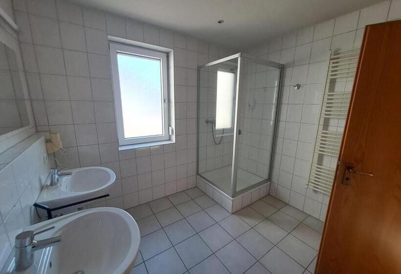 Pensão Gasthof Hirschkeller