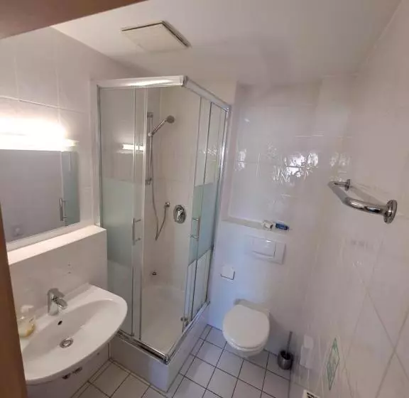 Majatalo Gasthof Hirschkeller