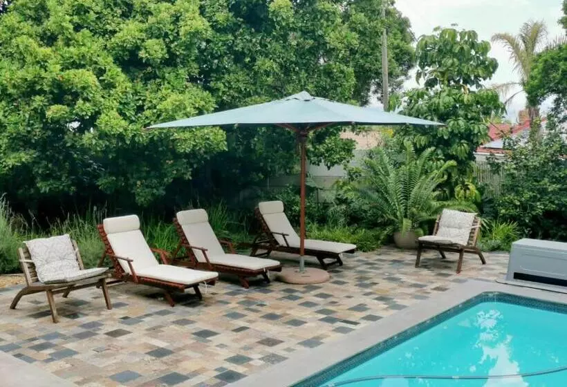 ペンション Greenwood Cottage, Somerset West