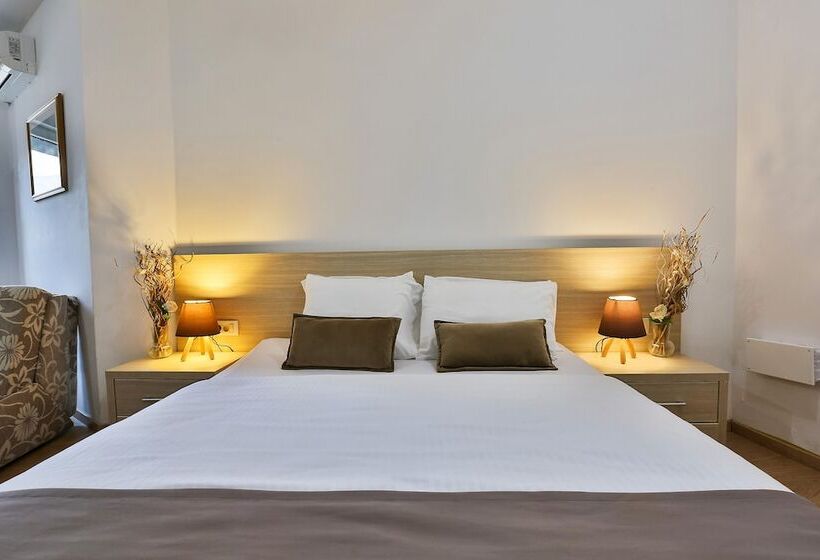 پانسیون Villa Vanty