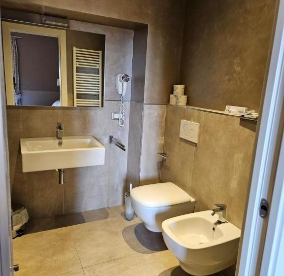 Pensjonat Prima Fila Due Pemium Guest House