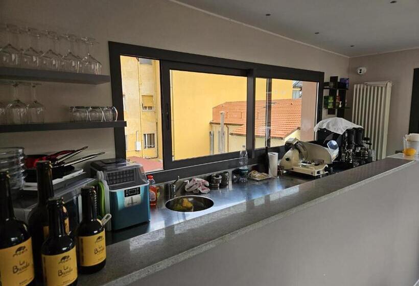 بنسيون Primafila Premium Guest House