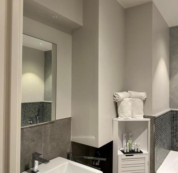 بنسيون Primafila Premium Guest House