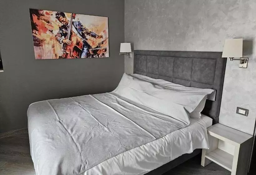 ペンション Primafila Premium Guest House