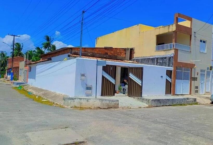 פנסיון Riverside House