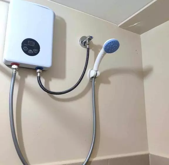 Tower 3 427 Pool View