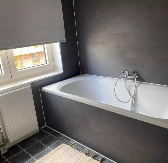 ベッドアンドブレックファースト Bubbles And More Guesthouse