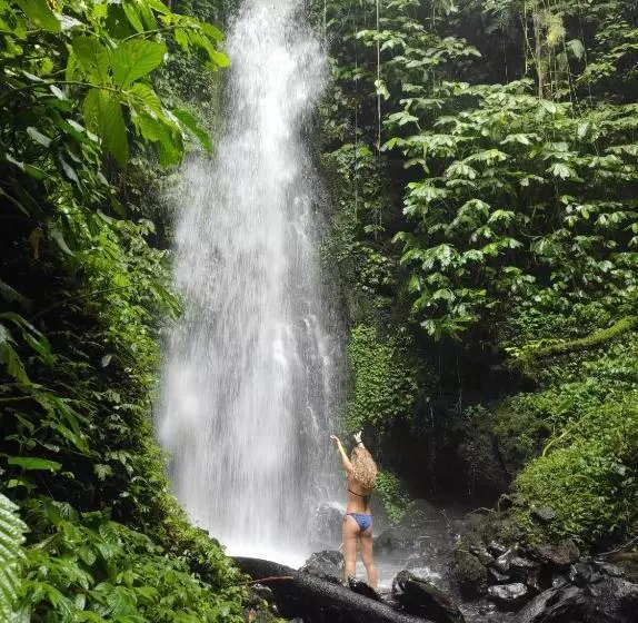 ベッドアンドブレックファースト Goa Walet Cottage