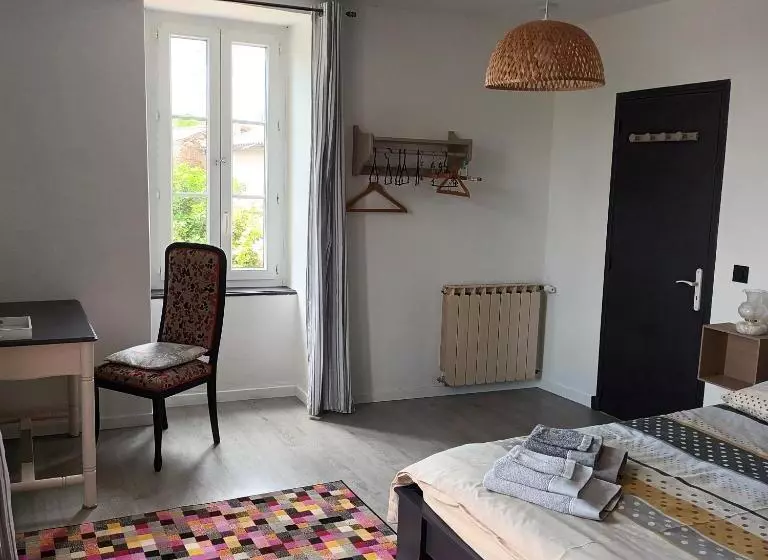 Aamiaismajoitus (B&B) Le Relais Du Fraysse   Chambres D Hôtes