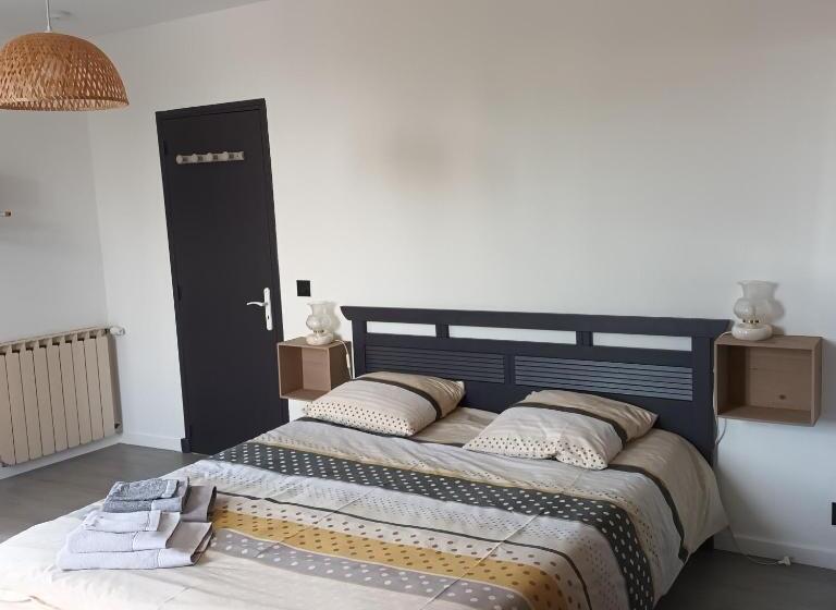 ベッドアンドブレックファースト Le Relais Du Fraysse   Chambres D Hôtes