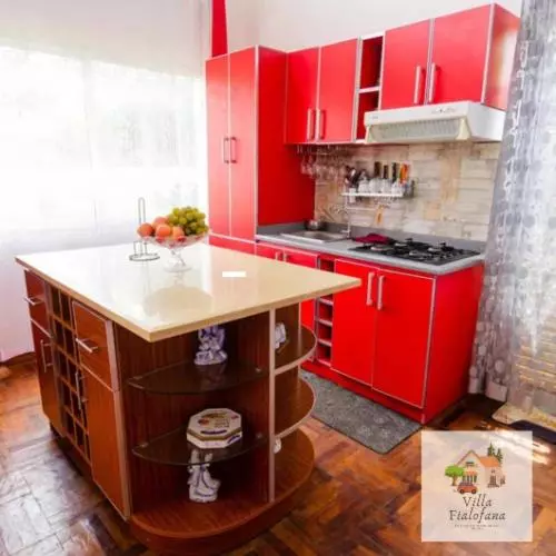 تختخواب و صبحانه Villa Fialofana