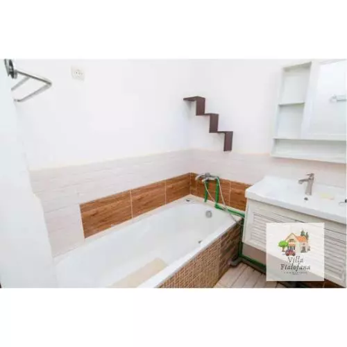 تختخواب و صبحانه Villa Fialofana
