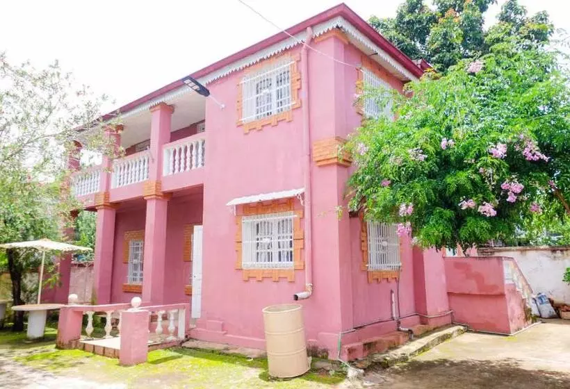 تختخواب و صبحانه Villa Fialofana