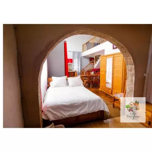 تختخواب و صبحانه Villa Fialofana